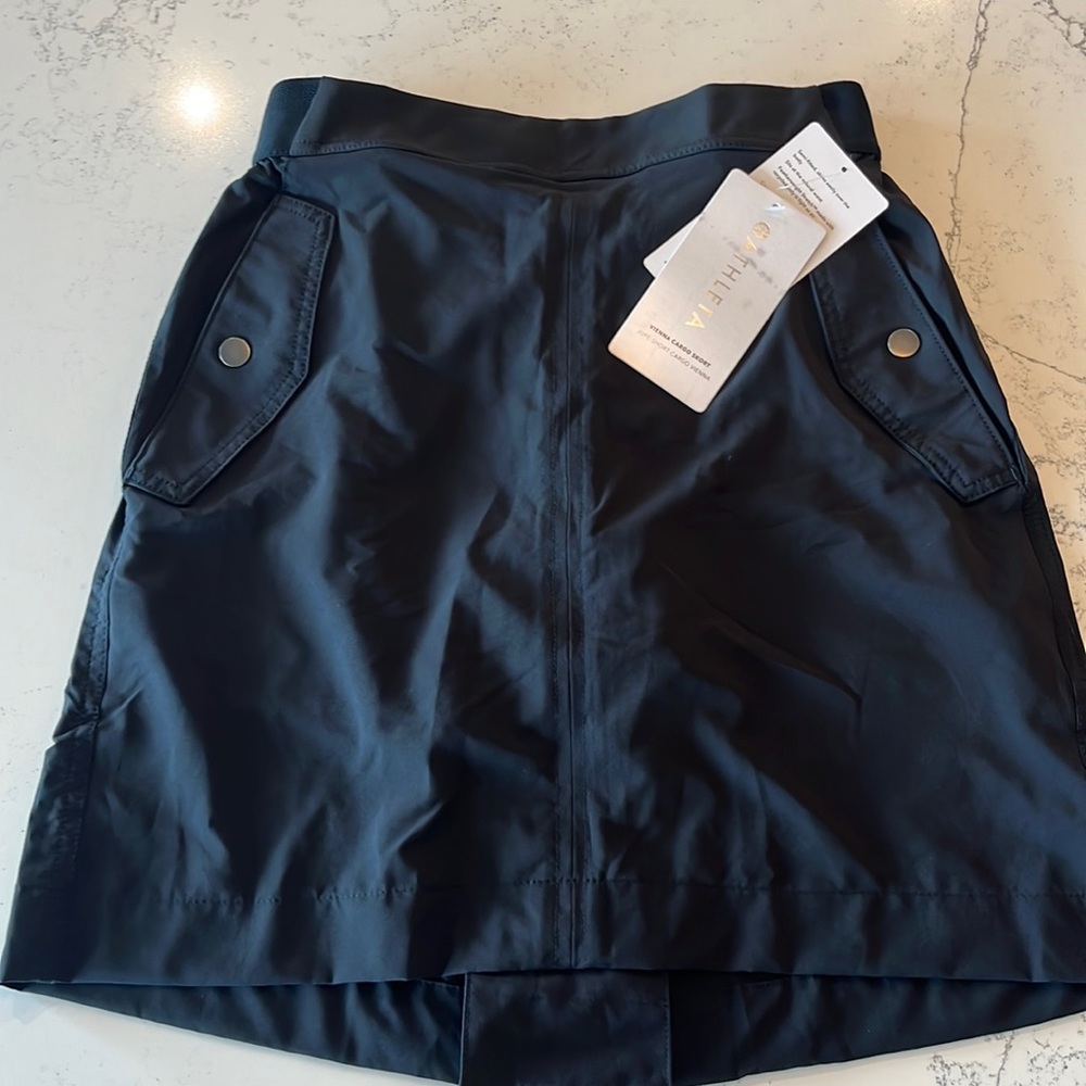 Athleta size 4 Vienna Cargo Skort - NWT